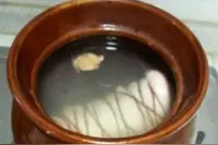 香卤去骨蹄膀,教你一土法子，保准你吃下4晚饭！图片