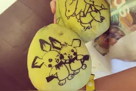 林志颖给kimi过七岁生日 礼物是一对梨图片