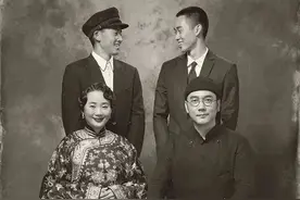 林依轮拍复古全家福，妻子美儿子帅图片