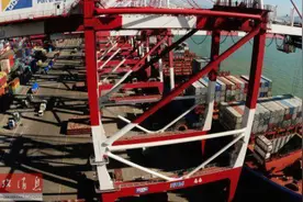 外贸英语口语每日几句话-40溢短装条款图片