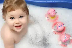 不可忽视的新生儿洗澡5项安全原则图片