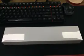 别忘了，苹果还发布了iWatch一代的升级版，全网首次开箱！图片