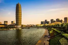 咻咻~到西安看兵马俑、吃泡馍只要半天，10号就高铁直通啦！图片