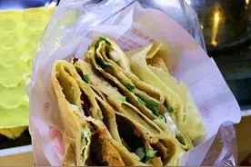 旧城院对面的杂粮饼 给我一个忘记它的理由图片