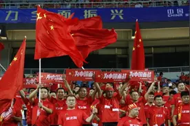 点球被吹 国足0：0伊朗图片