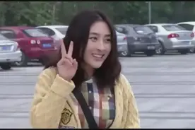 马苏怀了双胞胎，问医生怎么无缘无故就超载了李晨一脸尴尬视频封面