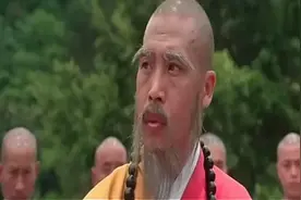 日本高手前来挑战少林寺，方丈不敌，年轻俗家弟子击退强敌视频封面