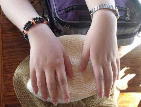 这种女人的手能决定配偶命运:手上有这特征注定要结两次婚