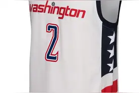 奇才公布新赛季新款“星条”球衣图片