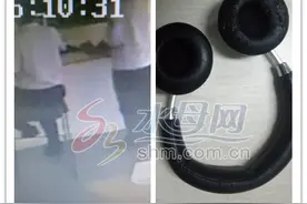大叔酒后用手机发现白屏 心急维修不成一怒砸店图片