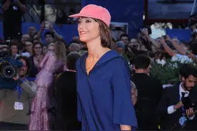威尼斯电影节"红黑榜"  女神你是认真的吗图片