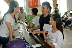 几名北大学子从北京赶到正阳县，他们的“言行举动”值得关注图片