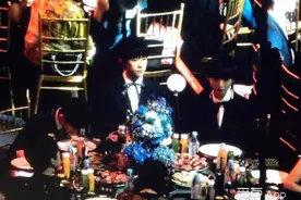 [TFBOYS][分享]160910 芭莎晚宴观众超多 源哥心态放松想吃就吃图片