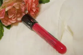 丝芙兰丰盈透润唇蜜图片