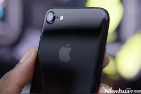 亮光黑、磨砂黑 哪个颜色版本的iPhone 7更值得买？图片