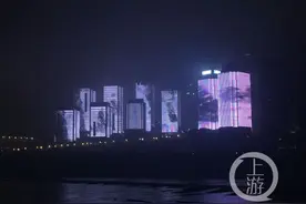 月下侍女、嫦娥奔月快到江北嘴杨家坪看炫酷灯光秀图片