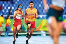 里约残奥会女子田径T11级400米 广西刘翠青夺金图片