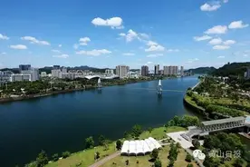 黄山，四线城市！您怎么看？图片