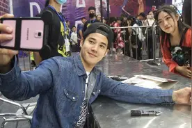 小鲜肉马里奥：不介意异国恋！图片