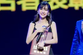 Baby和高圆圆这双运动鞋 请给我来一打！图片