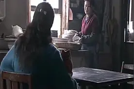大孙子20多个月了还喝母乳，奶奶让断奶，爷爷就不让断视频封面