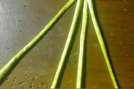 淘不到合适的手链，索性自己DIY一个图片