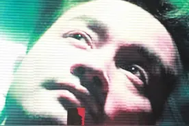 哥哥60岁诞辰「哥迷们」献玫瑰花灯海、供祭品、留影图片