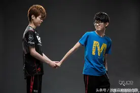 Uzi和Deft谁才是世界第一ADC？首先看他的辅助是谁！图片