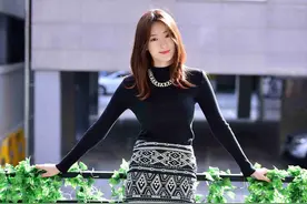 李多喜美得多多人欢喜图片