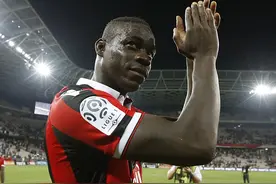 巴神法甲首先两球且打满90分钟，他的风头开始席卷法甲赛场！图片