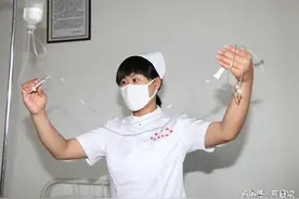 输液时输液管里下空    患者最怕的就是进空气会死吗？图片