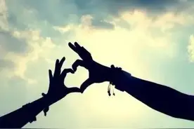 重遇自己前男友女生一般有几种反应图片