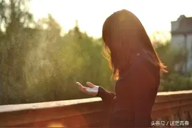 当一个人不爱你的时候图片