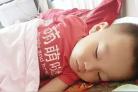 老公每天带我去小三家蹭饭，干儿子其实是他的私生子图片