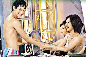 硕士男想被富婆包养，没钱岂是理由？图片