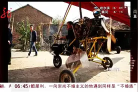 农民工利用废旧器材自制飞机且试飞成功！高达3米多！图片