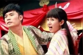 陈赫现任妻子张子萱近照曝光 和许婧比谁更美？视频封面