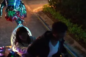 男生给女生营造的一个星空游生日会，既简单又小浪漫。图片
