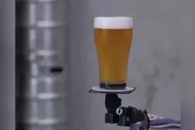 这是怎么做到的？完全看不懂