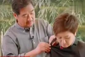 62岁邓婕诉说40年无子真相，年过60老来得子张国立不闻不问视频封面