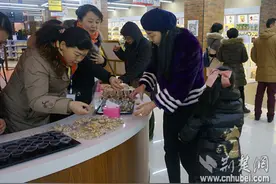 美零售巨头进驻中国大陆 首家标准实体店落户武汉图片
