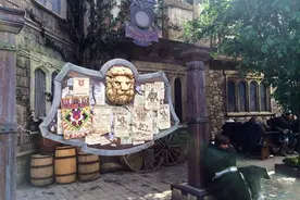 《魔兽》电影实景：暴风城原版再现图片