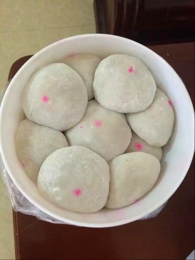 绿豆甜粿潮汕地区管这个叫"甜果",别的地方是叫"年糕" ,潮汕地区的