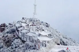 福建测风塔被冰封 九仙山银装素裹犹如人间仙境图片