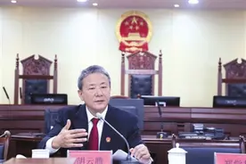 “来办案两年没有一个领导跟我说情”图片