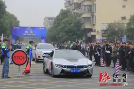 新能源汽车拉力赛：63台新能源汽车亮相南洲图片