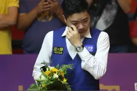 忧郁的丁俊晖，终于找到了一个好心理医生图片