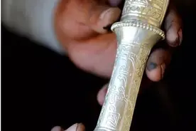 每天只做三把！全世界都在求藏刀图片