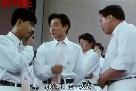 特警穿越过去卧底学校当学生，学校收小弟做老大视频封面