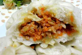 胡萝卜肉馅大包子图片